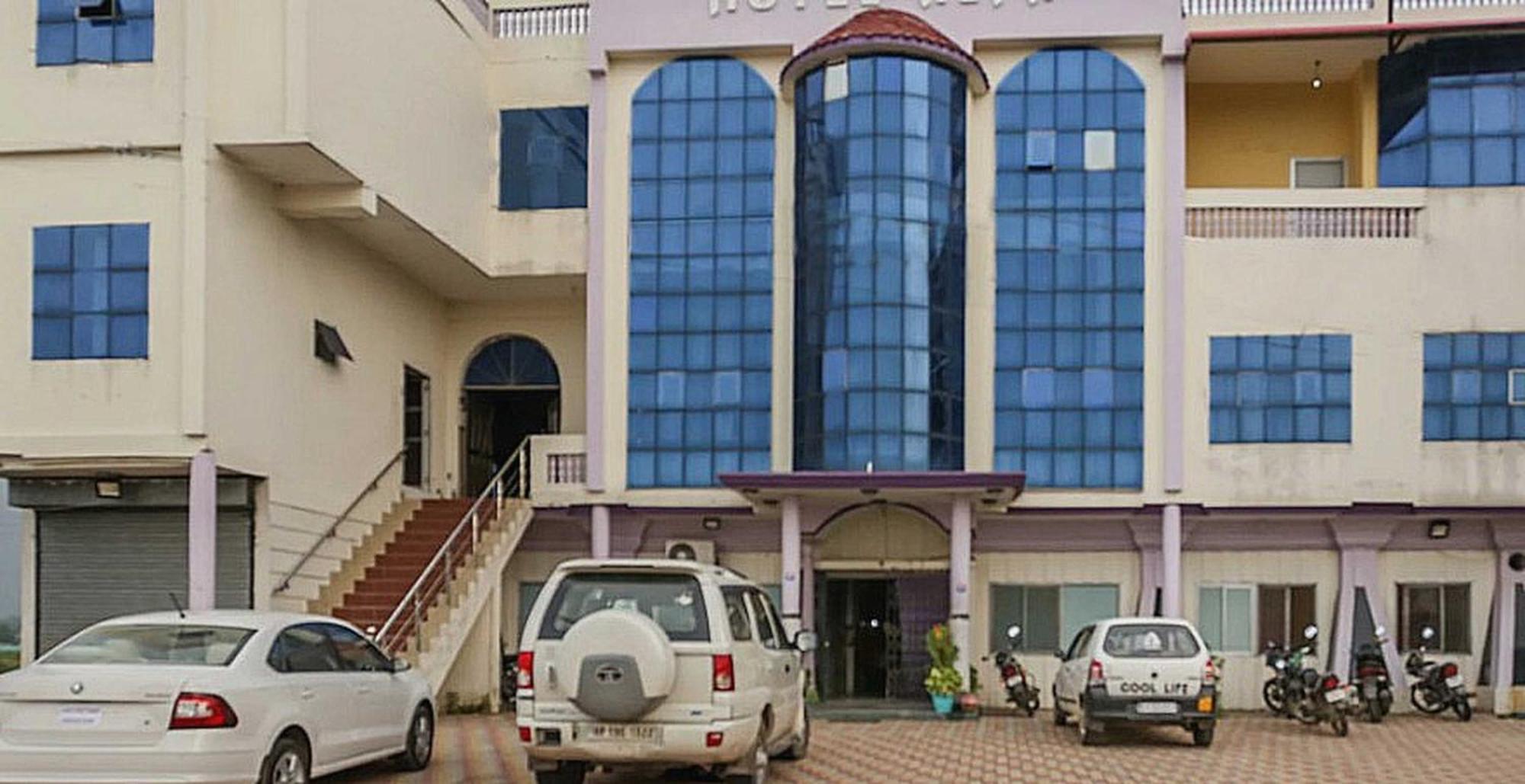 OYO 82777 Hotel Alfa Amb Exterior foto